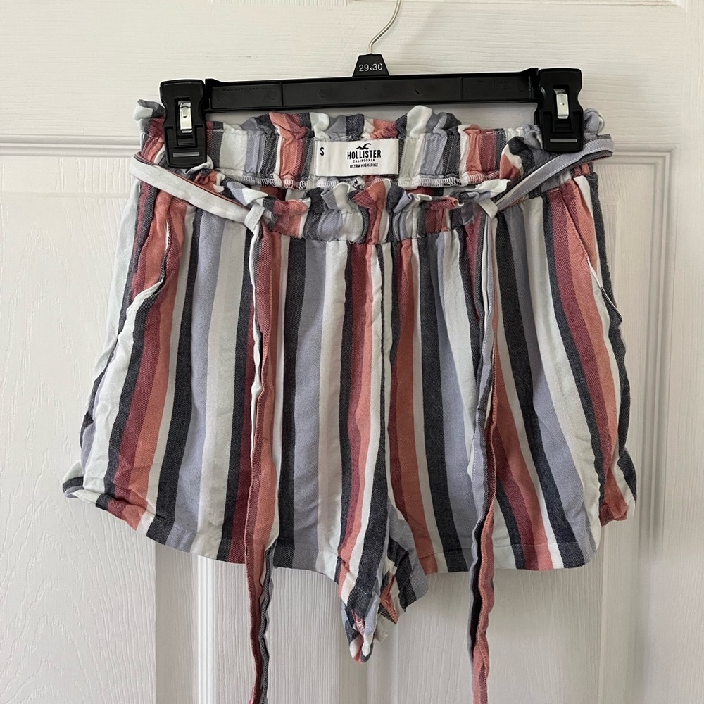 Hollister Ultra High-Rise Paperbag Striped Shorts